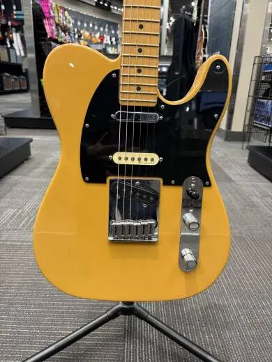 Store Special Product - Fender - Player Plus Nashville Telecaster, Maple Fingerboard - Butterscotch Blonde