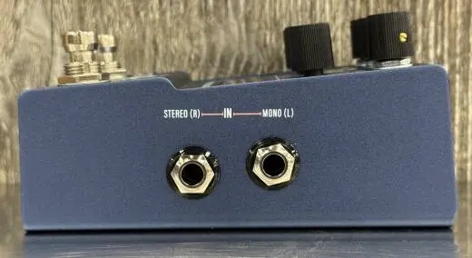 Walrus Audio - MAKO-M1 MKII Modulation Pedal 2