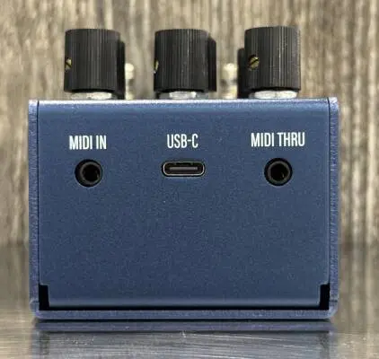 Walrus Audio - MAKO-M1 MKII Modulation Pedal 2