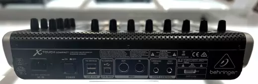 Behringer - X-TOUCH COMPACT 2