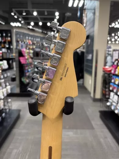 Fender - Player Stratocaster Left Handed Pau Ferro - Black 2