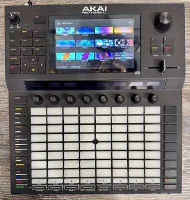 Akai - FORCE-AKAI