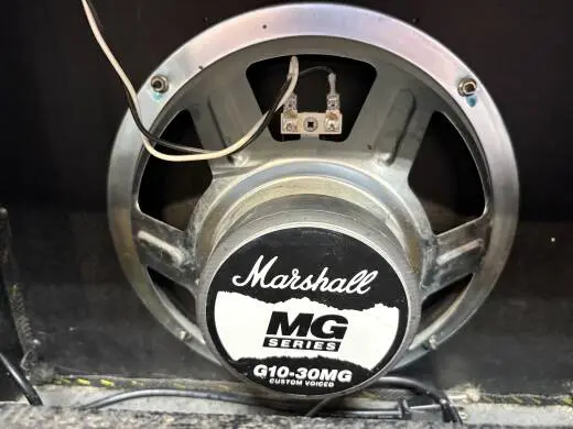 Marshall - MG30DFX - 30 Watt Amp with Digital Effects 2