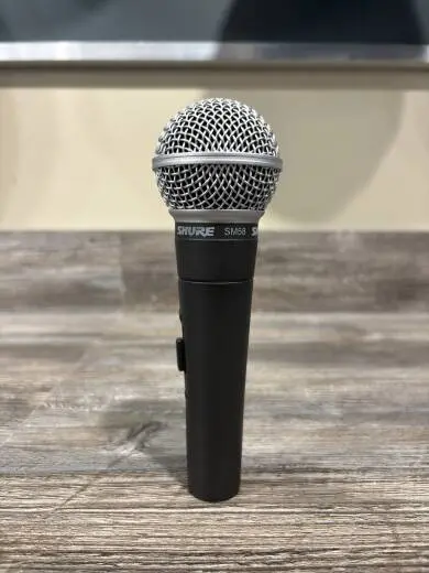 Shure - SM58S Unidirectional/Cardioid Dynamic Mic with ON/OFF Switch 2