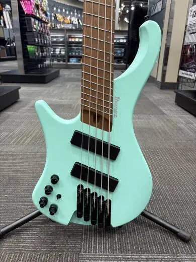 Ibanez - EHB Ergonomic 5-String Headless Bass w/Bag Multi scale - Sea Foam Green Matte 2