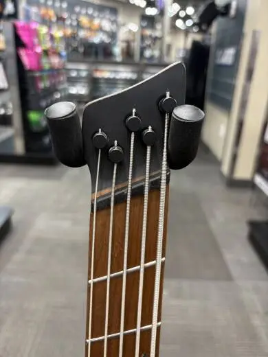 Ibanez - EHB Ergonomic 5-String Headless Bass w/Bag Multi scale - Sea Foam Green Matte 2