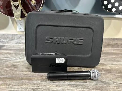 Shure - BLX24/SM58 Wireless Handheld System w/ SM58 Microphone (H11: 572-596 MHz) 2