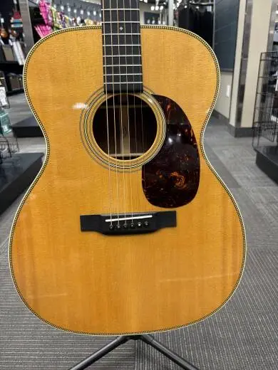 Martin Guitars - 000-28 Acoustic Guitar w/ Case 2