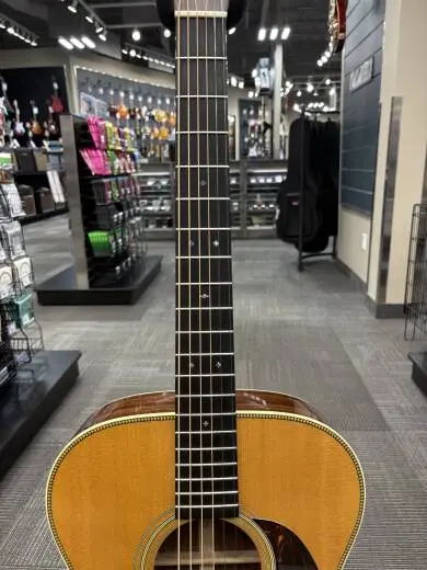 Martin Guitars - 000-28 Acoustic Guitar w/ Case 2