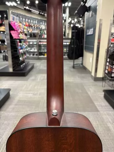 Yamaha - JR2 Compact Guitar - Sunburst 2