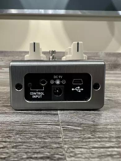 Source Audio - C4 Synth Pedal 6