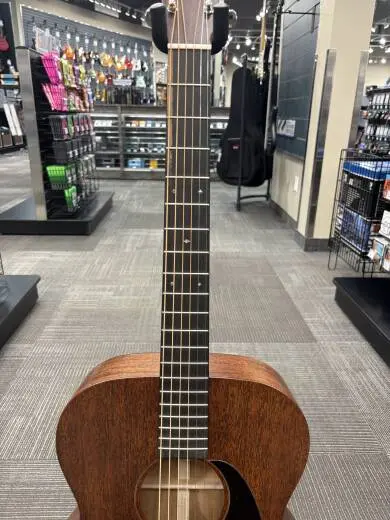 Martin Guitars - 000-17 Mahogany Acoustic Guitar with Hardshell Case 2