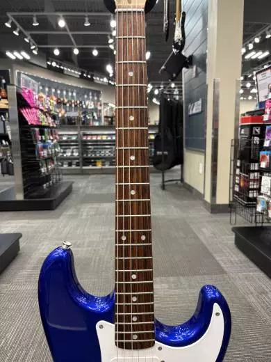 Squier - Affinity Series Stratocaster, Laurel Fingerboard - Metallic Blue 2