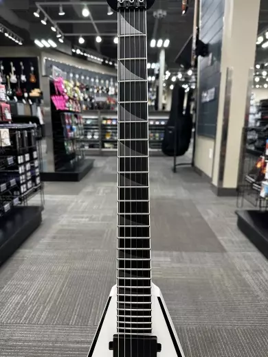 Jackson Guitars - KVMG Pro Series King V - Snow White 3