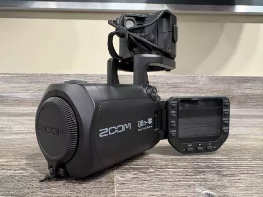 Zoom - Q8n-4K Handheld 4K Video and Audio Recorder 2