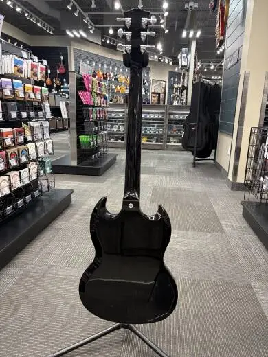 Gibson - SG Standard Electric Guitar with Gigbag, Left-Handed - Ebony 2