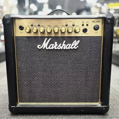 Store Special Product - Marshall - MG15GFX