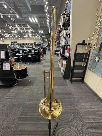 Yamaha Band - YSL354 Standard Tenor Trombone - Gold Lacquer 2