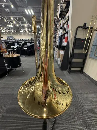 Yamaha Band - YSL354 Standard Tenor Trombone - Gold Lacquer 2