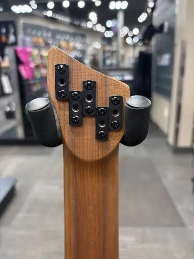 Ibanez - EHB Ergonomic 5-String Headless Bass w/Bag Multi scale - Sea Foam Green Matte 2