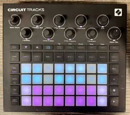 Novation - Circuit Tracks Groovebox