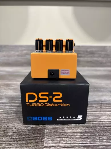 BOSS - DS-2 Turbo Distortion 2