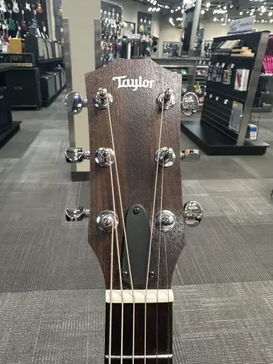 Taylor Guitars - BBTe Big Baby Taylor Acoustic-Electric Guitar 5