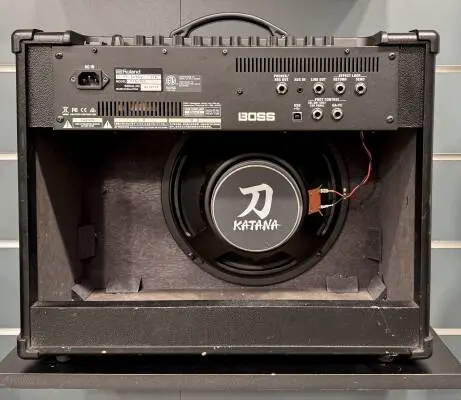 Store Special Product - BOSS - KTN-100 Guitar Amp