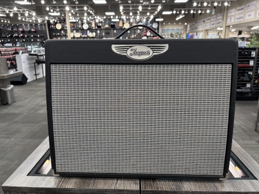 Traynor - Custom Valve 40 Watt All-Tube 1x12 Guitar Combo Amp