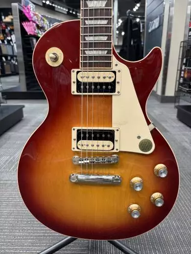 Gibson - Les Paul Classic - Heritage Cherry Sunburst 2