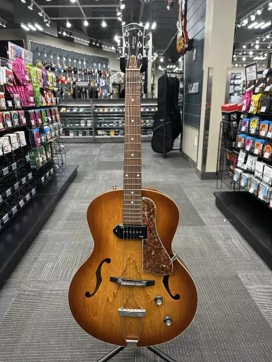 Godin Guitars - 5th Ave Kingpin with P90 - Cognac Burst