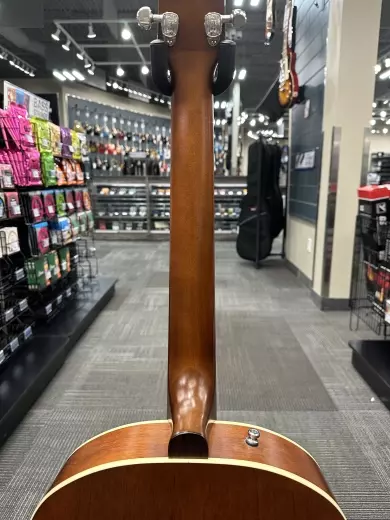 Godin Guitars - 5th Ave Kingpin with P90 - Cognac Burst 7