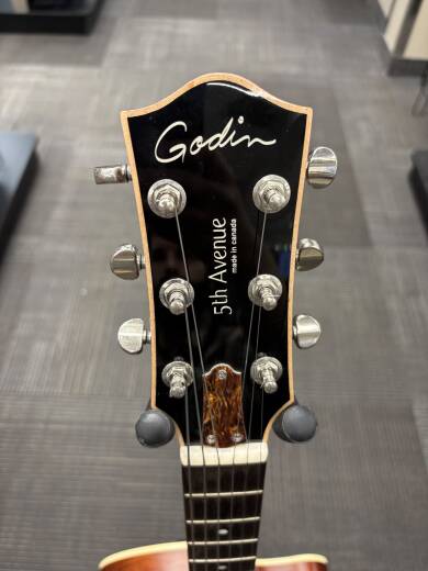 Store Special Product - Godin Guitars - 5th Avenue CW Kingpin II P90 Hollowbody Guitar - Cognac Burst