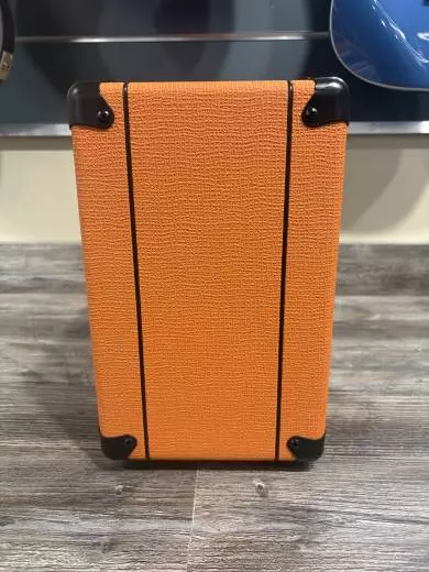 Orange Amplifiers - Crush 20 Watt Guitar Combo 2