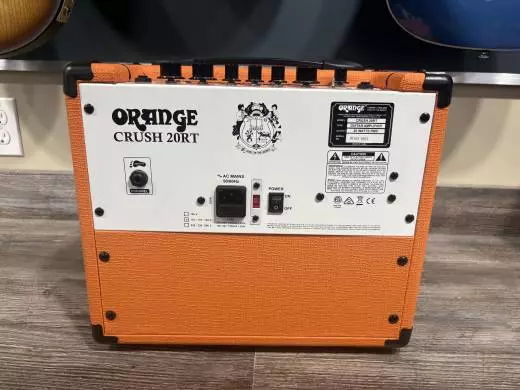 Orange Amplifiers - Crush 20 Watt Guitar Combo 2