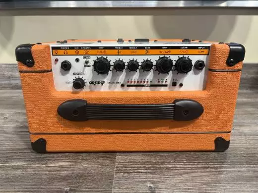 Orange Amplifiers - Crush 20 Watt Guitar Combo 2