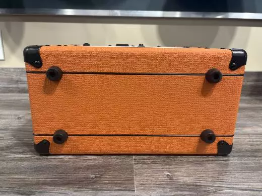 Orange Amplifiers - Crush 20 Watt Guitar Combo 2