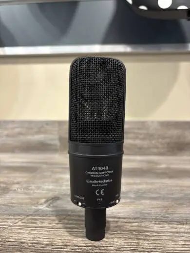 Audio-Technica - AT4040 Condenser Microphone 2