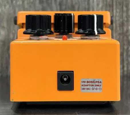 BOSS - DS1 Distortion Pedal 2