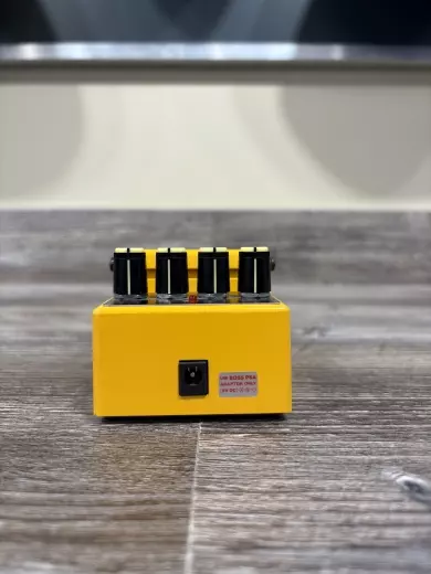 BOSS - OS-2 Overdrive/Distortion Pedal 2