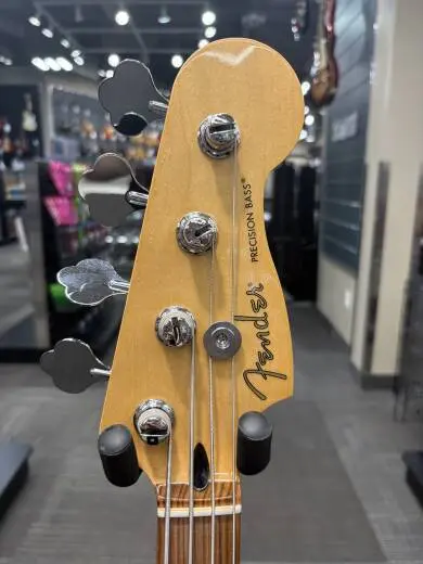 Fender - Player Precision Bass Pau Ferro - Black 2