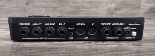 Alesis - SR-16 Classic Drum Machine 2