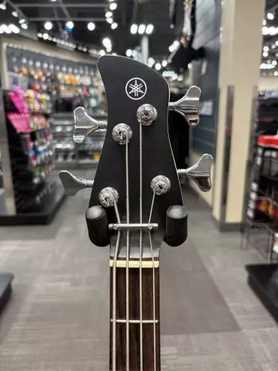 Yamaha - 4 String Bass - Dark Blue Metallic 2