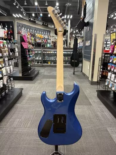 Kramer - Baretta Special Electric Guitar - Candy Blue 2