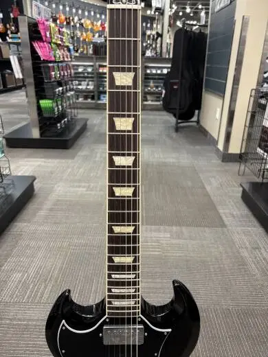 Gibson - SG Standard Electric Guitar with Gigbag, Left-Handed - Ebony 2