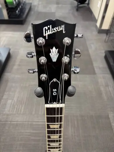 Gibson - SG Standard Electric Guitar with Gigbag, Left-Handed - Ebony 2