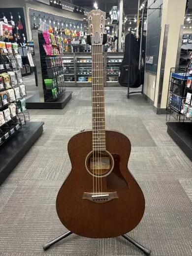 Taylor Guitars - GTe Mahogany Acoustic-Electric Guitar with AeroCase