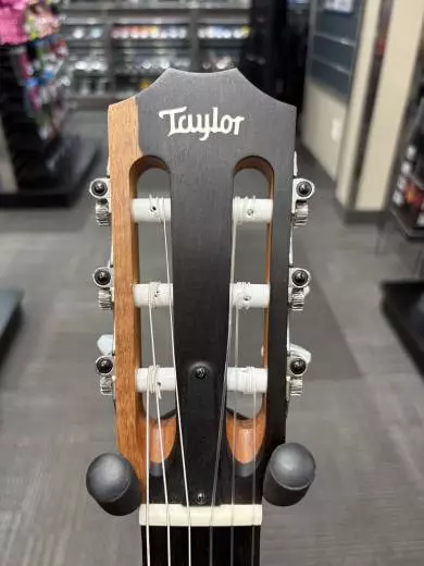 Store Special Product - Taylor Guitars - 214ce-N Grand Auditorium Walnut/Spruce Acoustic/Electric Guitar with Gigbag