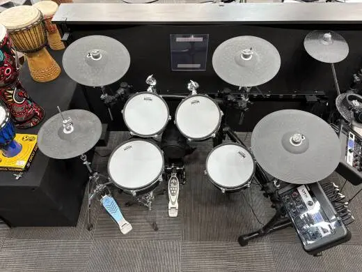 Yamaha - DTX8 Series Birch Electronic Drum Kit w/Mesh Pads - Black Forest 2