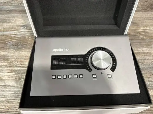 Universal Audio - Apollo x4 Thunderbolt 3 Audio Interface w/UAD-2 QUAD Core Processing 2